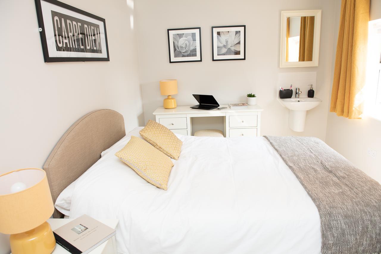 Pinehill Rooms Reading Exterior foto