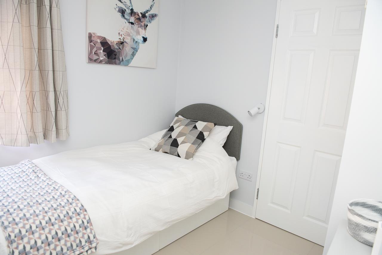 Pinehill Rooms Reading Exterior foto